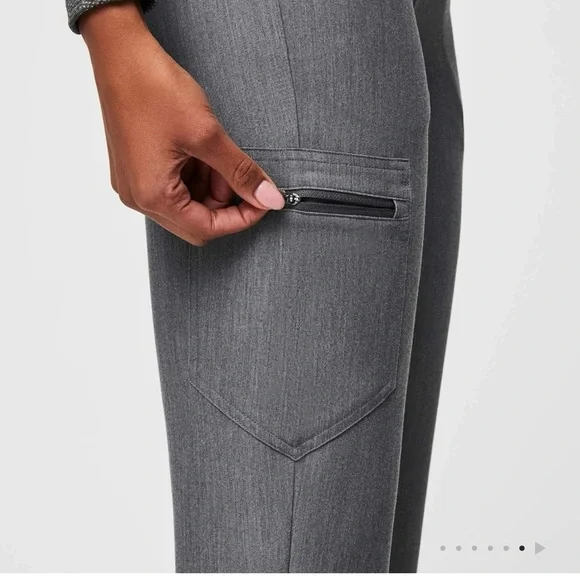 FIGS Women’s High Waisted Zamora Jogger Scrub Pants Size Small, Regular NWT - Picture 6 of 12